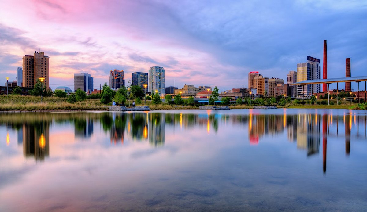 Birmingham Alabama skyline – state car insurance requirements apply to all drivers