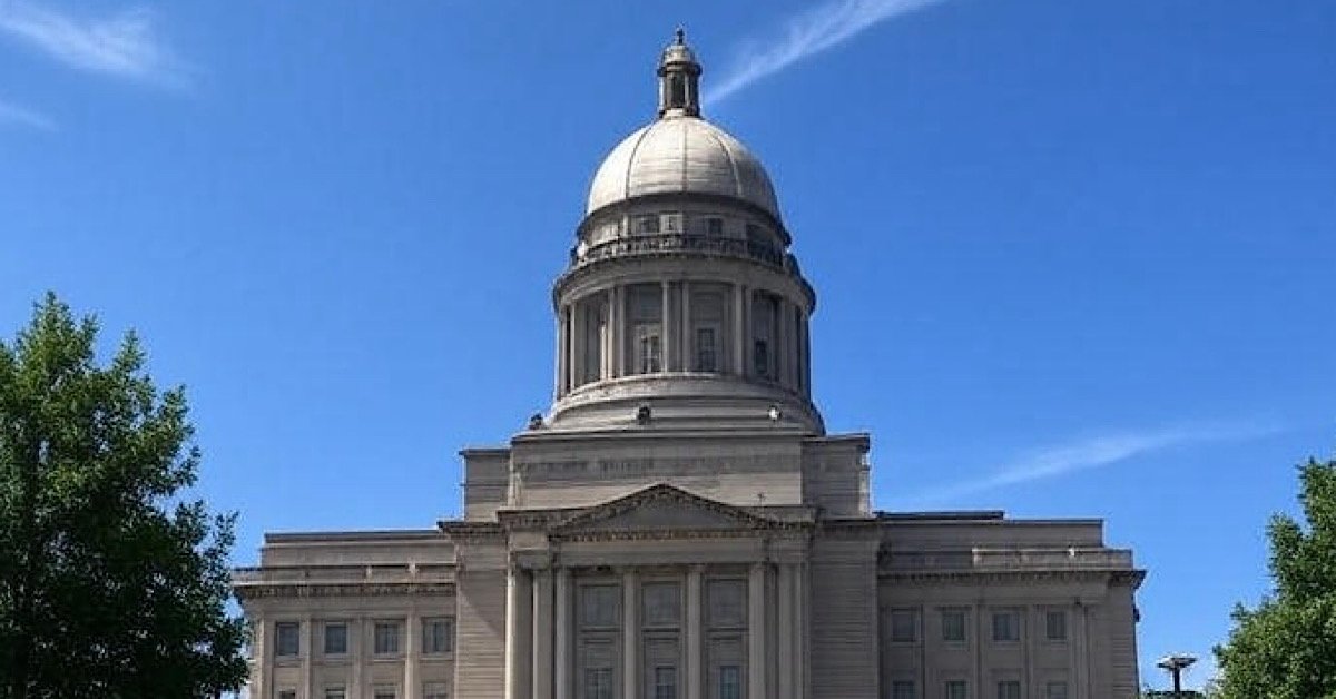 Kentucky Investigates Alleged Fraud In Drivers License Issuance