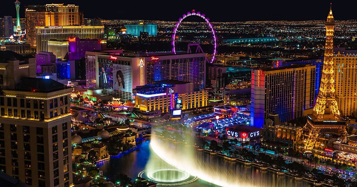Nevada busy streets in las vegas with all the lights